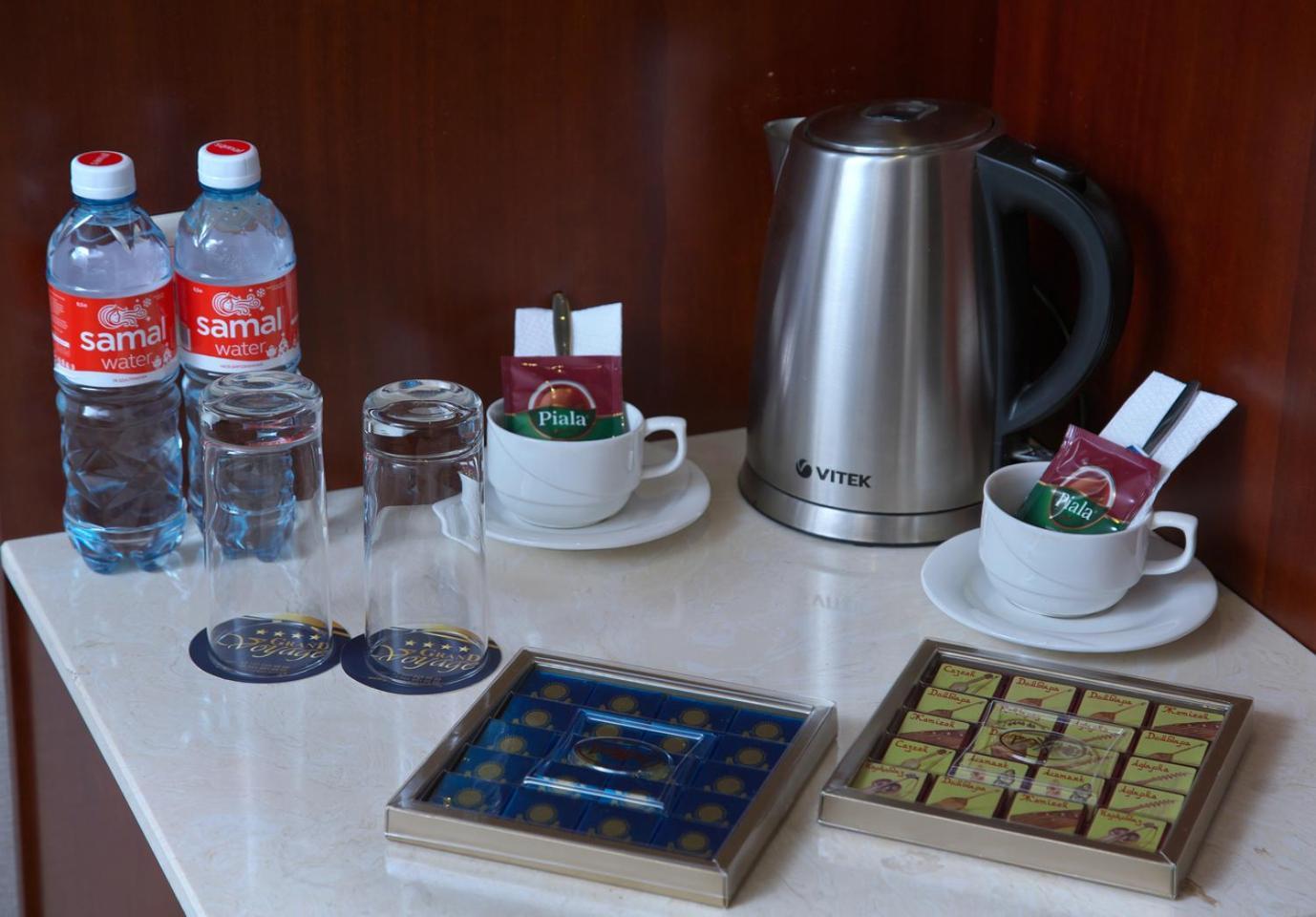 Grand Voyage Hotel Almaty Exterior photo