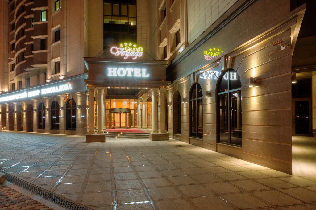 Grand Voyage Hotel Almaty Exterior photo
